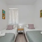 New Place In Old Town Of Trogir, Parking Lejlighed