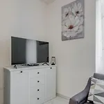 Lejlighed New Place In Old Town Of Trogir, Parking